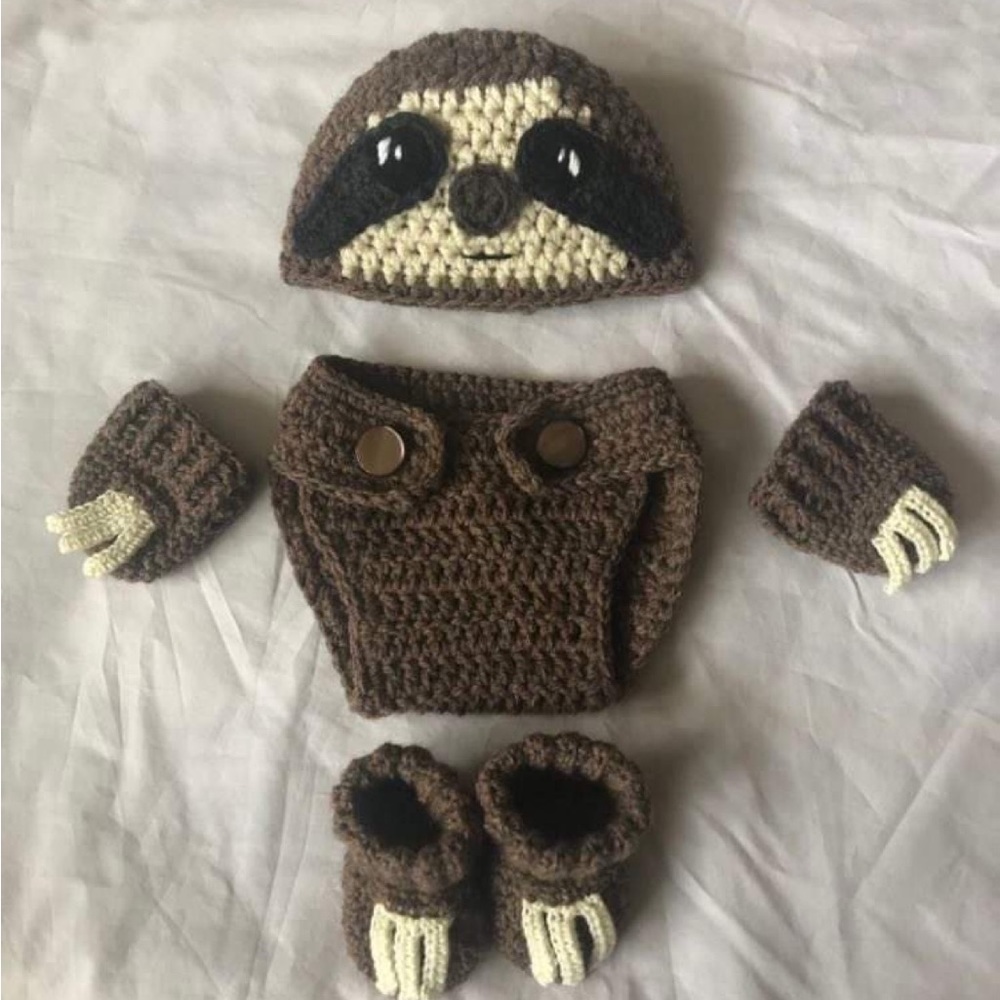 Baby Sloth Outfit